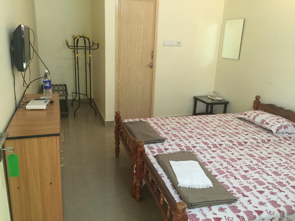 Palm Grove Service Villa Kochi Екстер'єр фото